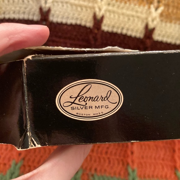 Vintage Silverplated Cordial Set - 1 Tray, Four Mini Goblets - Picture 13 of 16